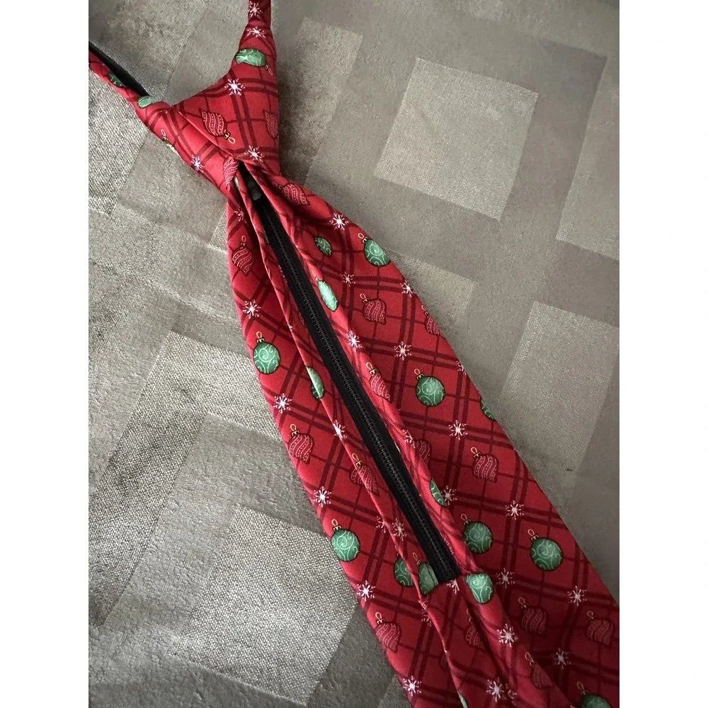 Tie Tales Tie Mens One Size Red Christmas Zipper Pre-Tied Plaid Ornament Novelty